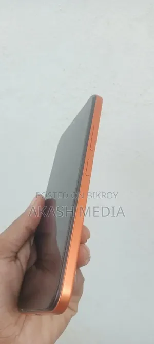 Infinix 64 GB Orange