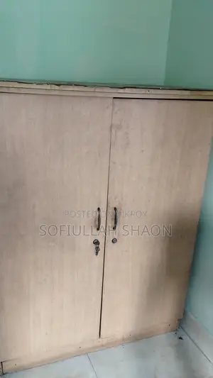 পারটেক্স আলমিরা