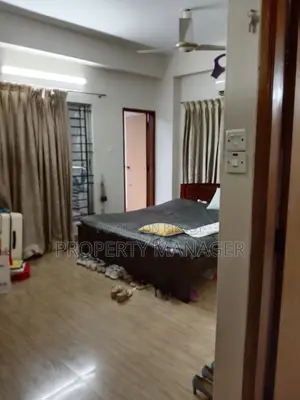 উত্তরায় ভাড়া দেওয়ার জন্য আসবাবপত্রসহ ৪ শোবার ঘরের অ্যাপার্টমেন্ট