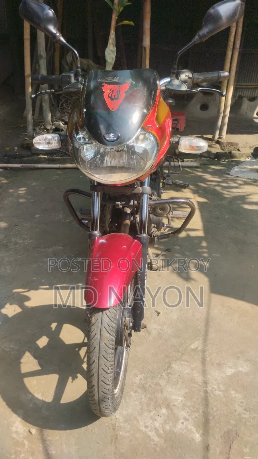 বাজাজ ডিসকভার ১৩৫ ২০০৯ লাল