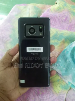 Sharp Aquos R6 128 GB Black