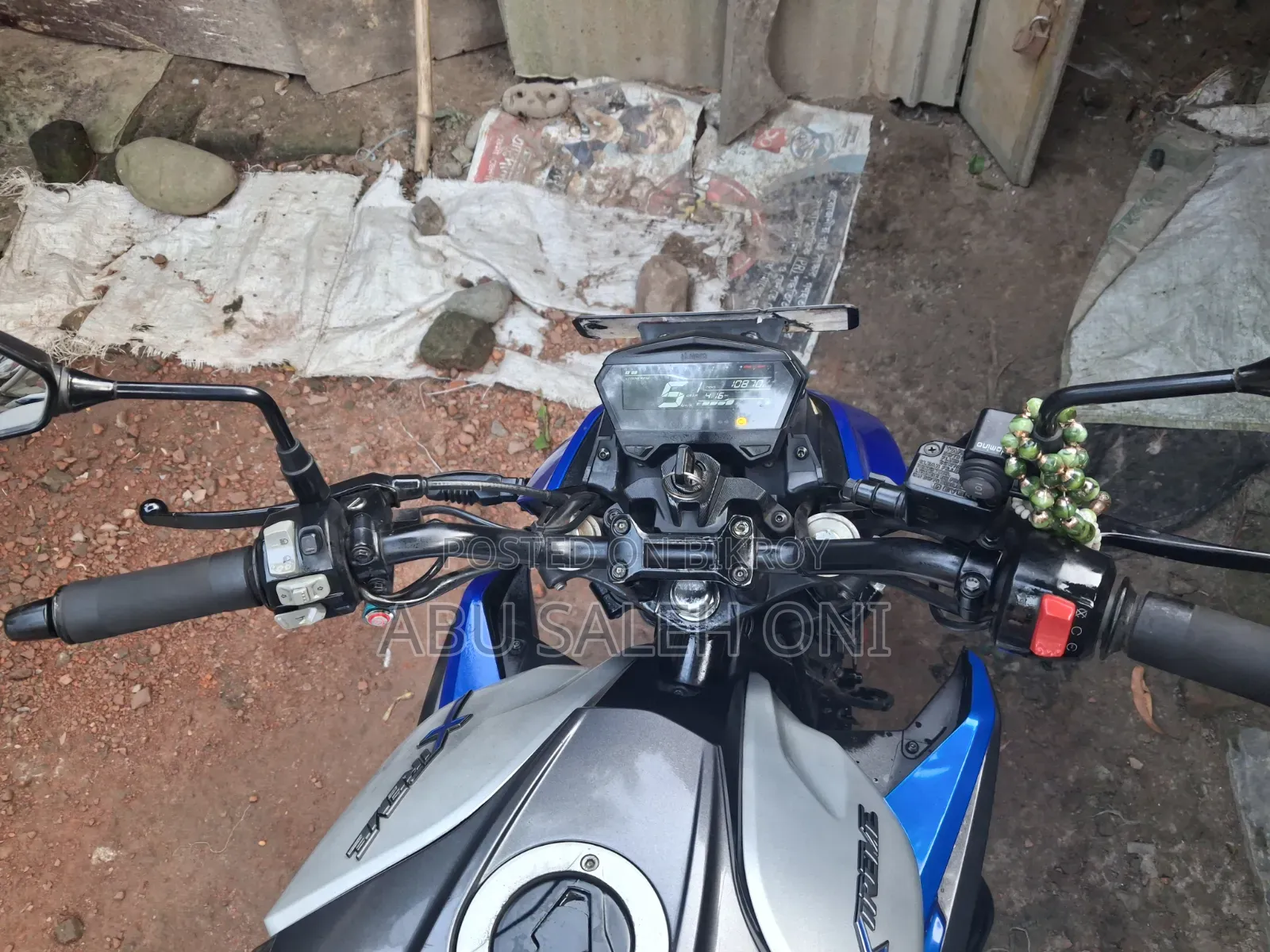 হিরো এক্সট্রিম ১২৫আর ২০২৫ নীল