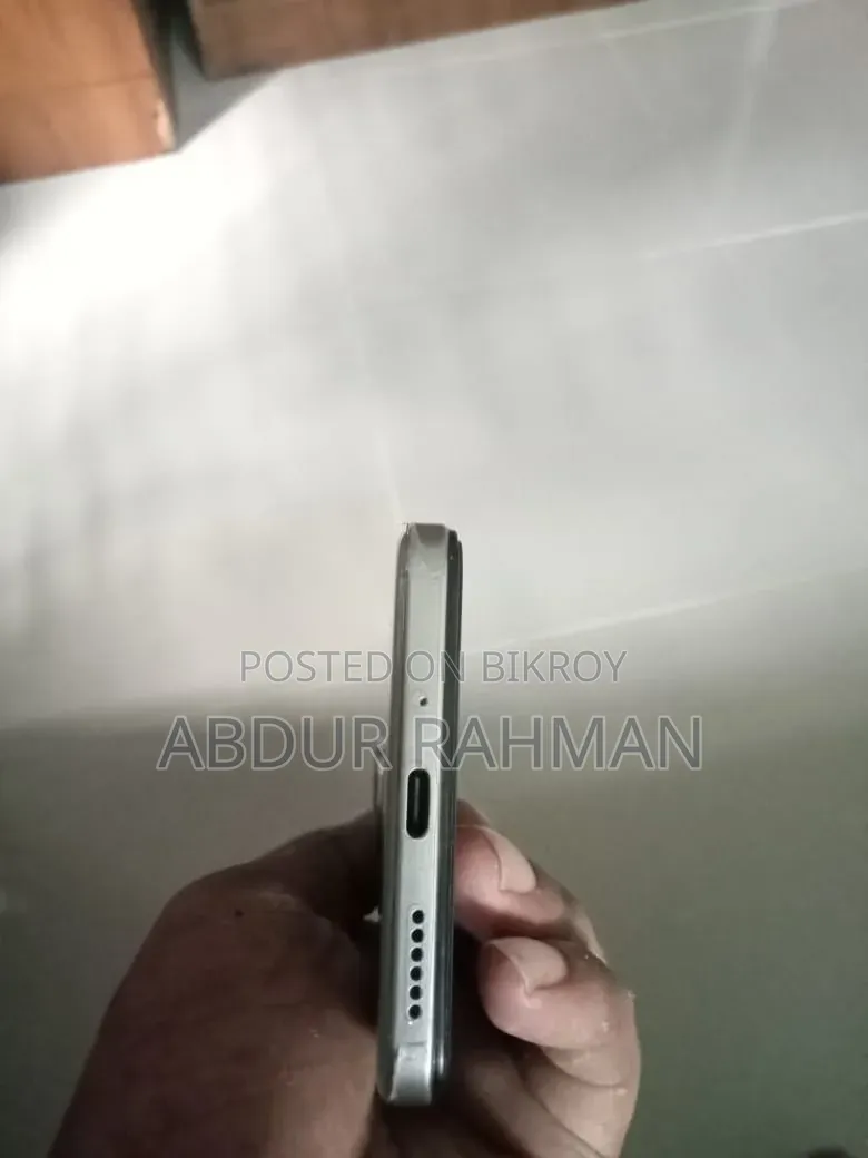 আইকিউওও জেড১০ ১২৮ জিবি সিলভার