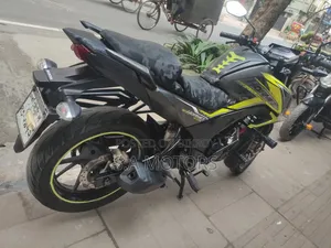 Honda Hornet 2019 Green