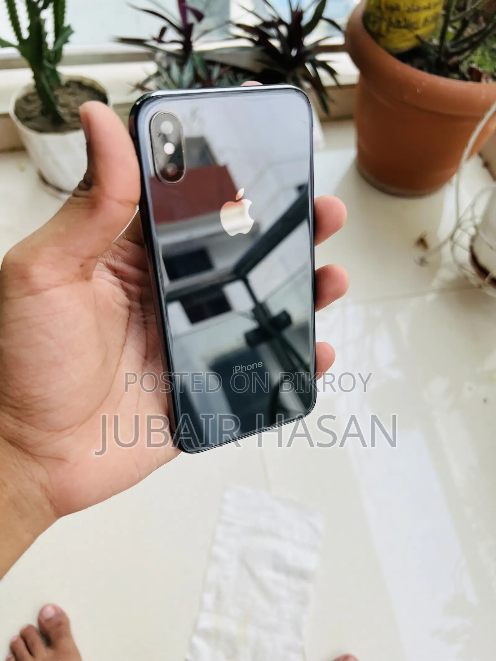 অ্যাপল আইফোন এক্স ২৫৬ জিবি ব্ল্যাক