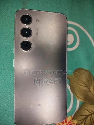 Tecno Spark 40 Pro 128 GB Silver