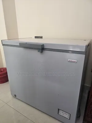 Singer 251ltr Freezer