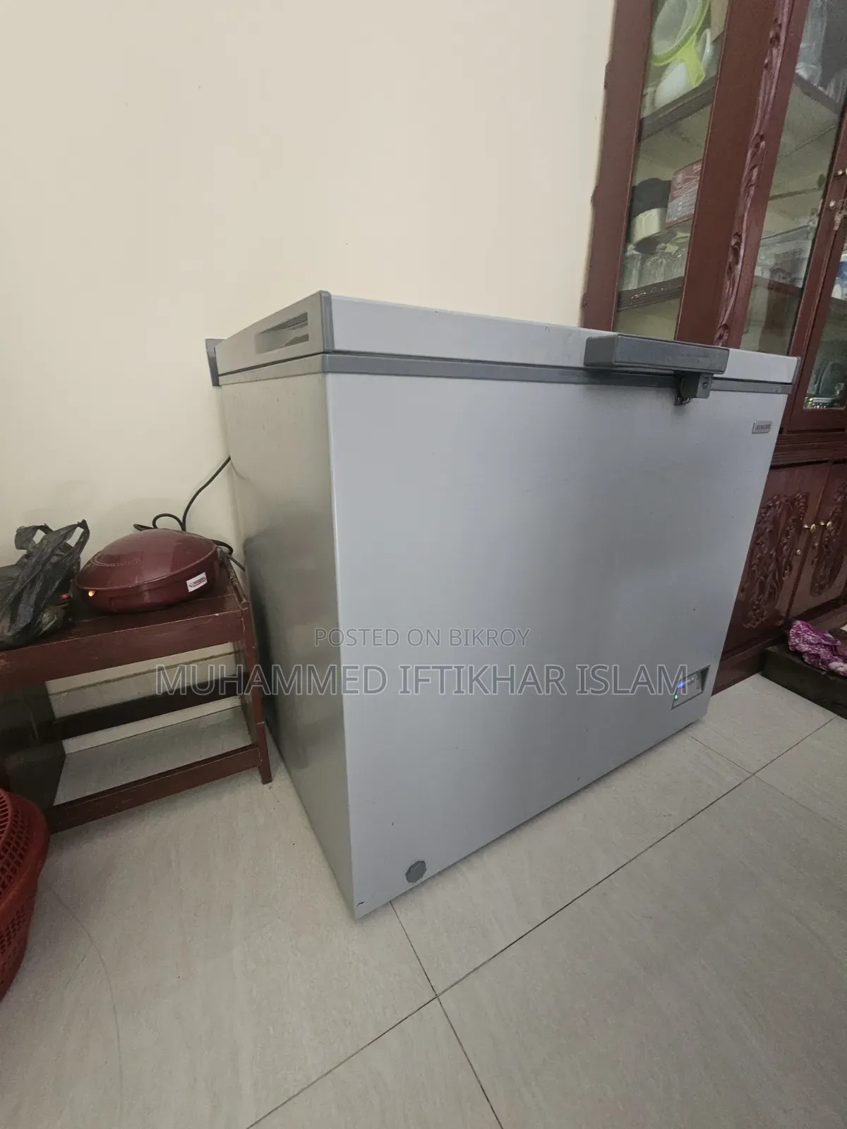 Singer 251ltr Freezer