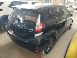 Toyota Aqua 2021 Black