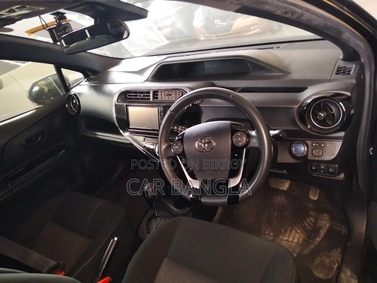 Toyota Aqua 2021 Black