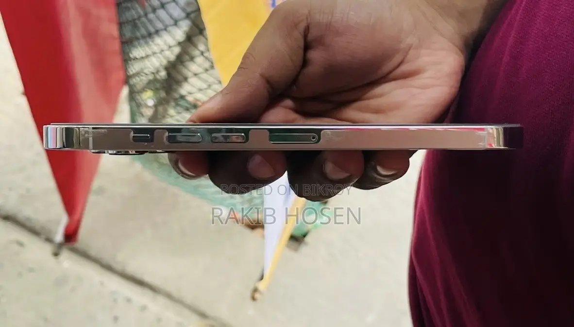 অ্যাপল আইফোন ১৩ প্রো ম্যাক্স ২৫৬ জিবি হোয়াইট