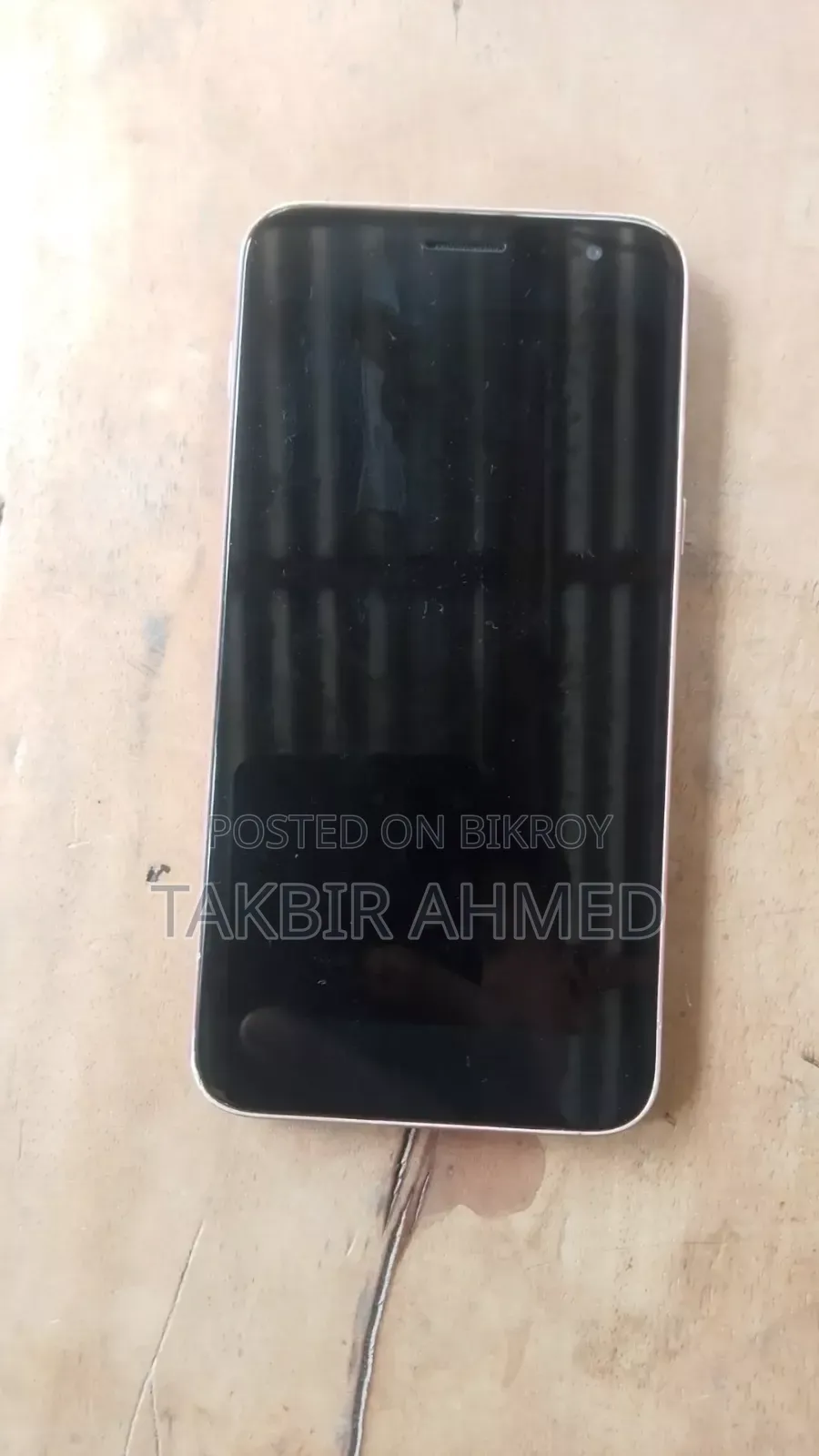 স্যামসাং গ্যালাক্সি জে২ কোর ৮ জিবি গোল্ড