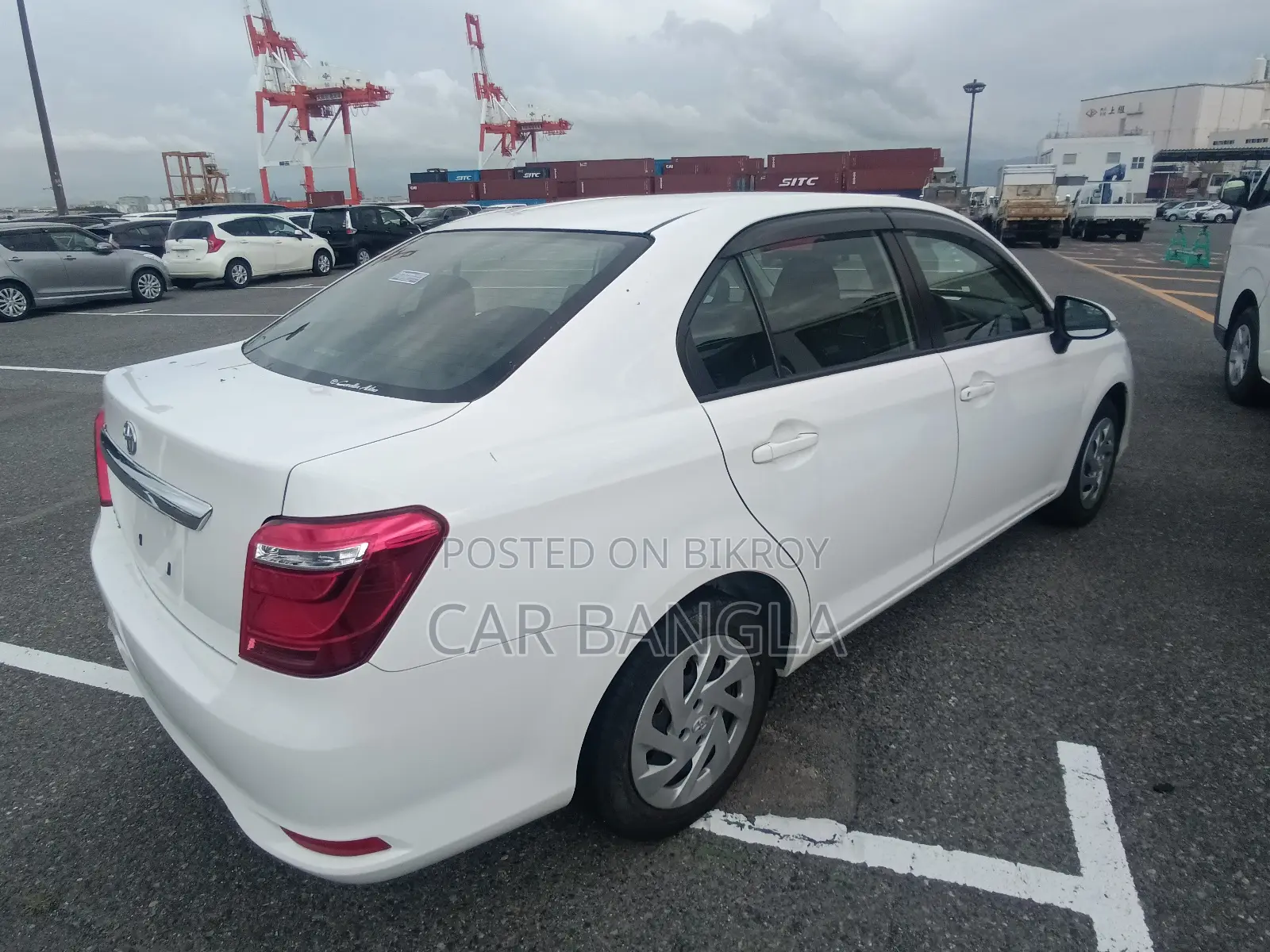 Toyota Axio 2021 White