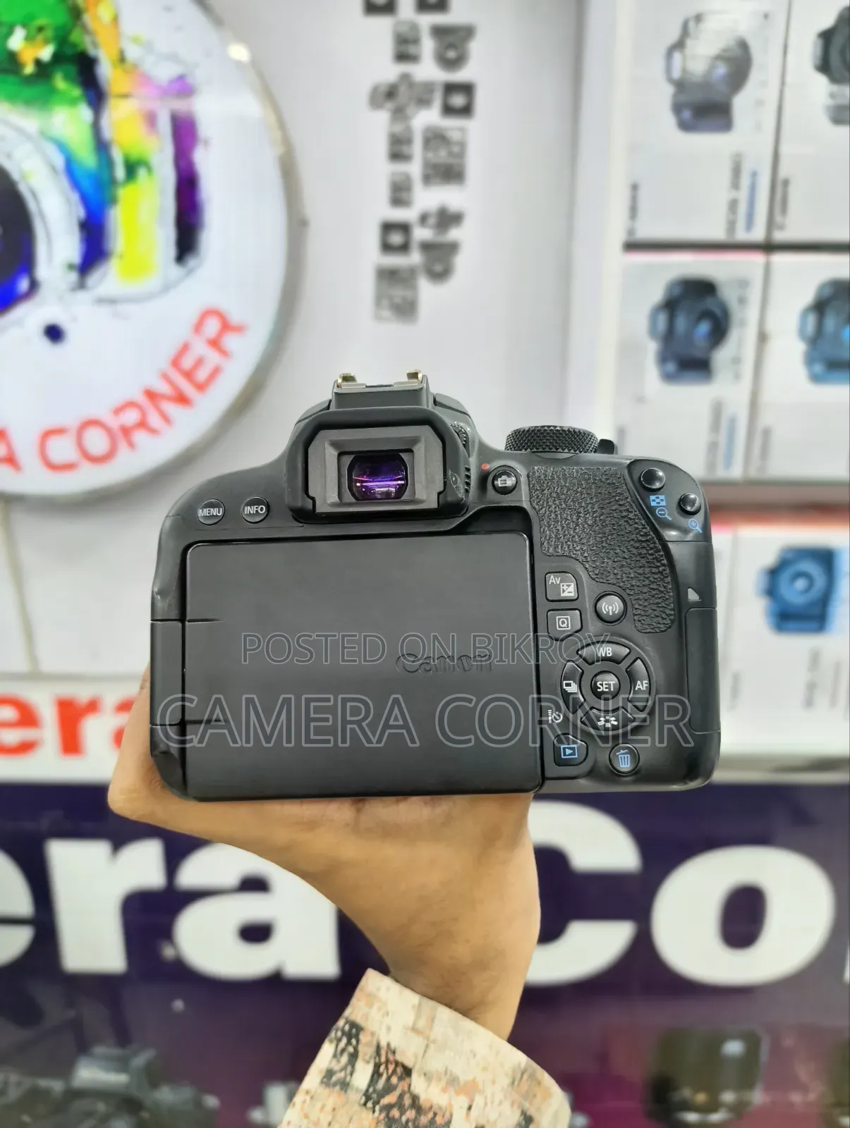 Canon 800D Camera With 18-55mm STM Lens