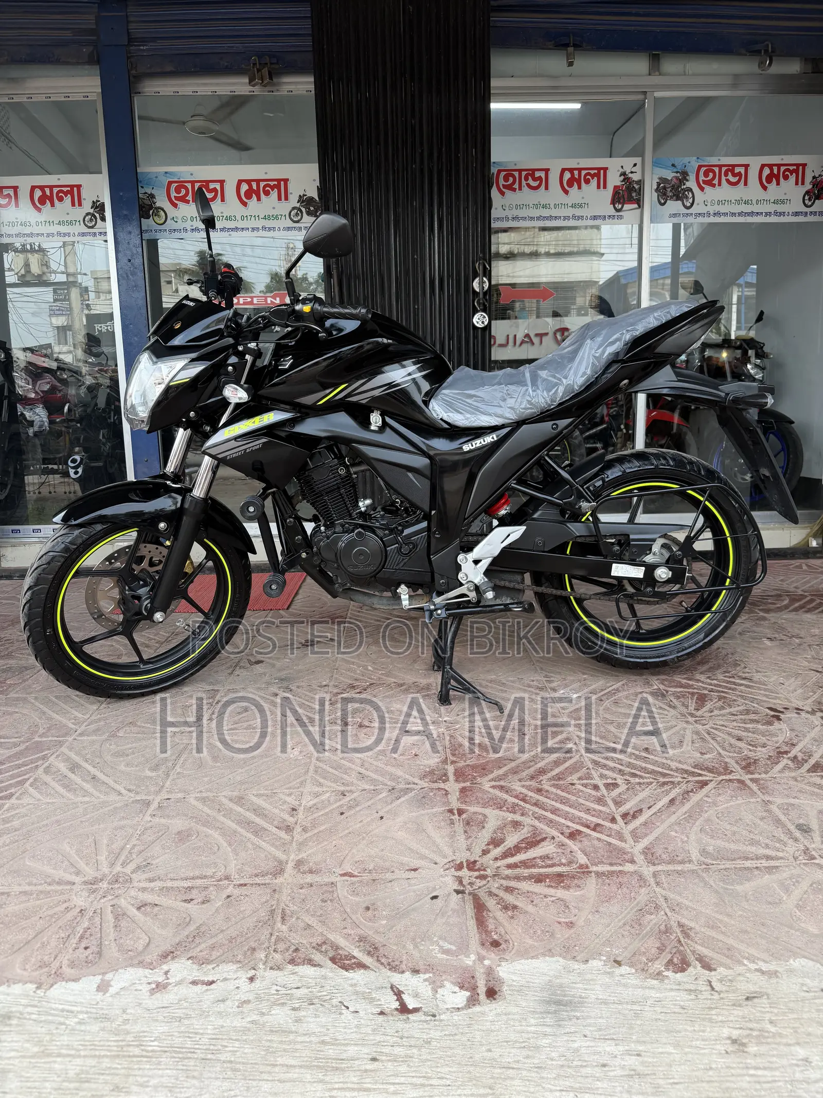 Suzuki Gixxer 2025 Black