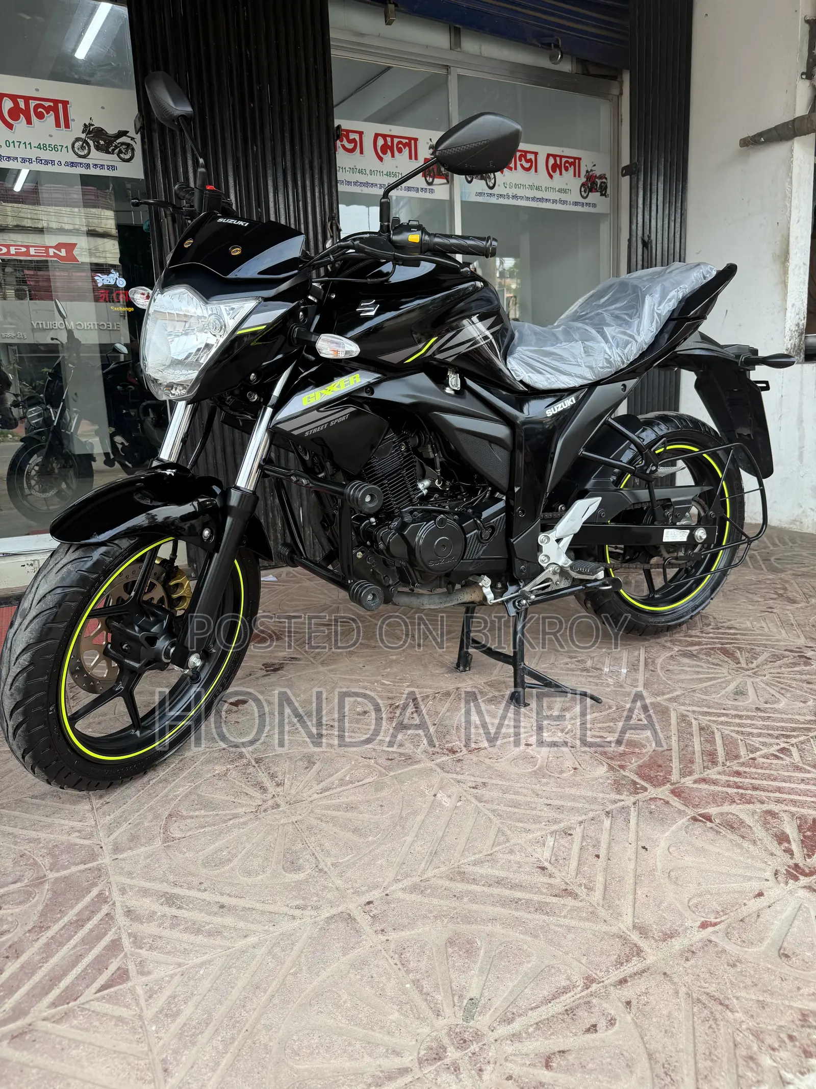 Suzuki Gixxer 2025 Black
