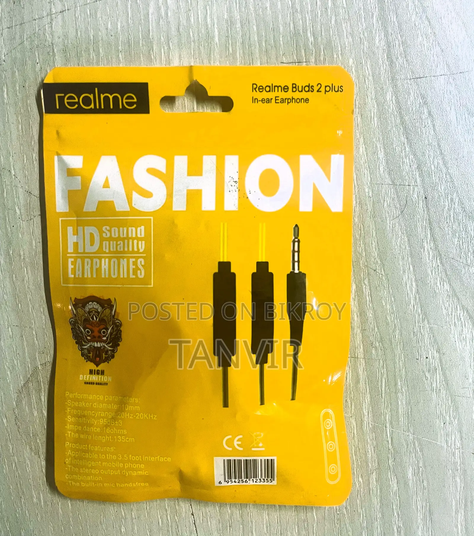 Realme Earbuds Plus - Wired Headphone