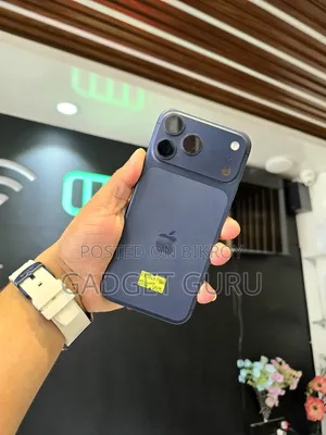 অ্যাপল আইফোন ১৭ প্রো ম্যাক্স ৫১২ জিবি নীল