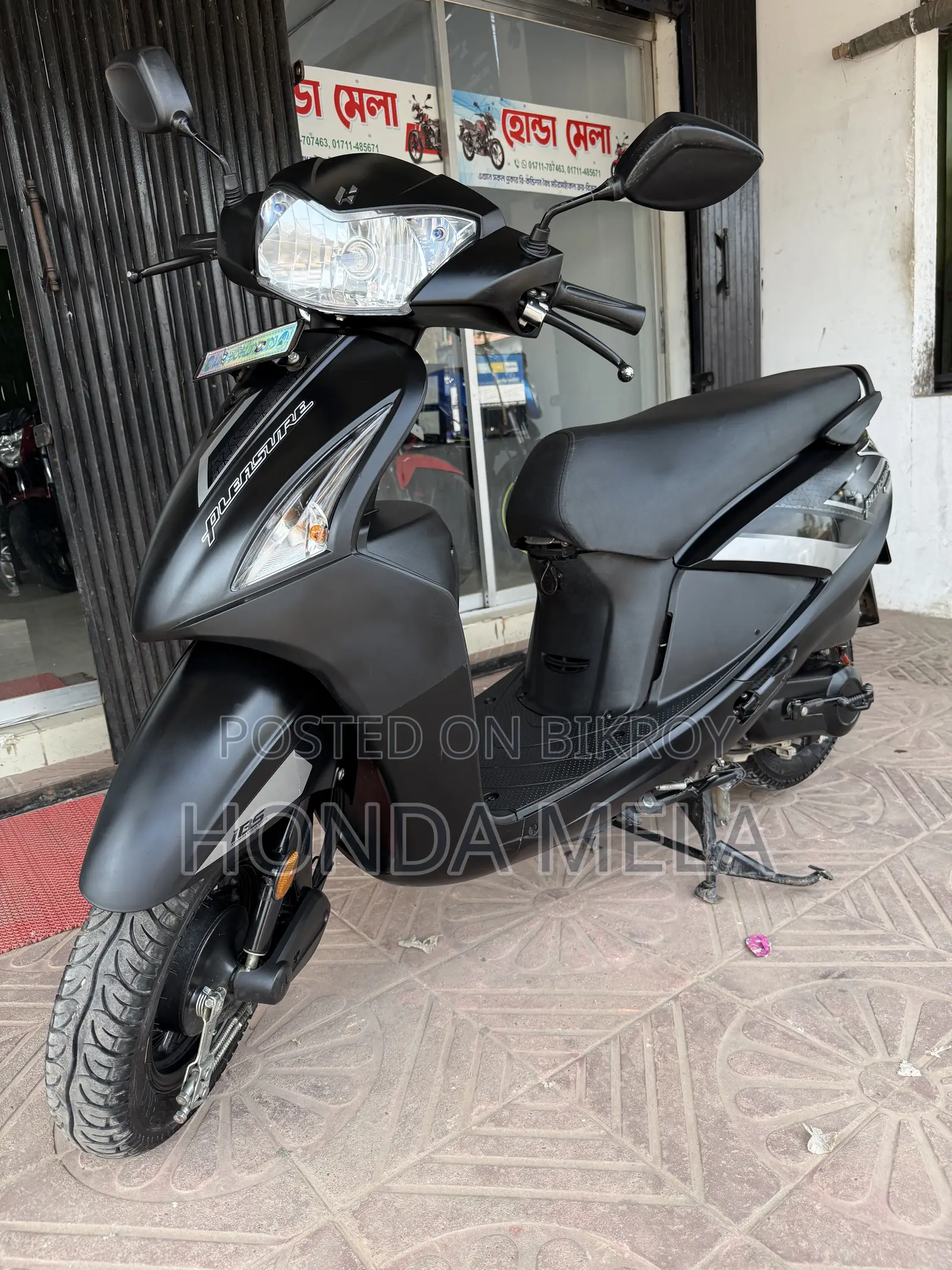 Hero Pleasure 2025 Black