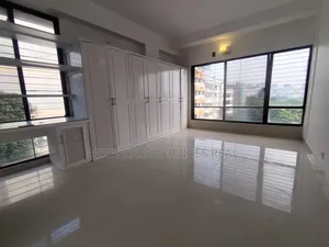 গুলশানে ৩ বেডরুমের অ্যাপার্টমেন্ট ভাড়ার জন্য