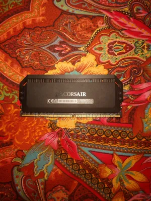 16 GB Corsair Dominator RAM.