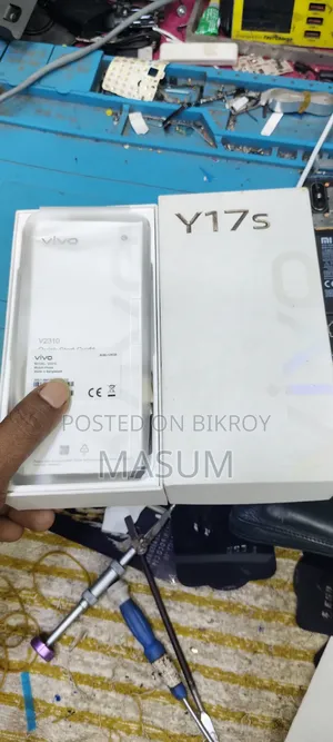 Vivo Y17s 128 GB Black
