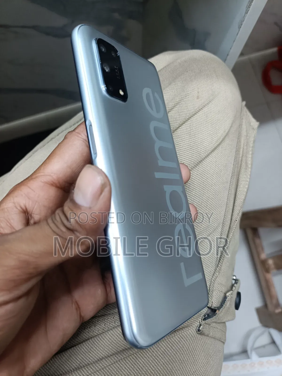 Realme 256 GB Silver