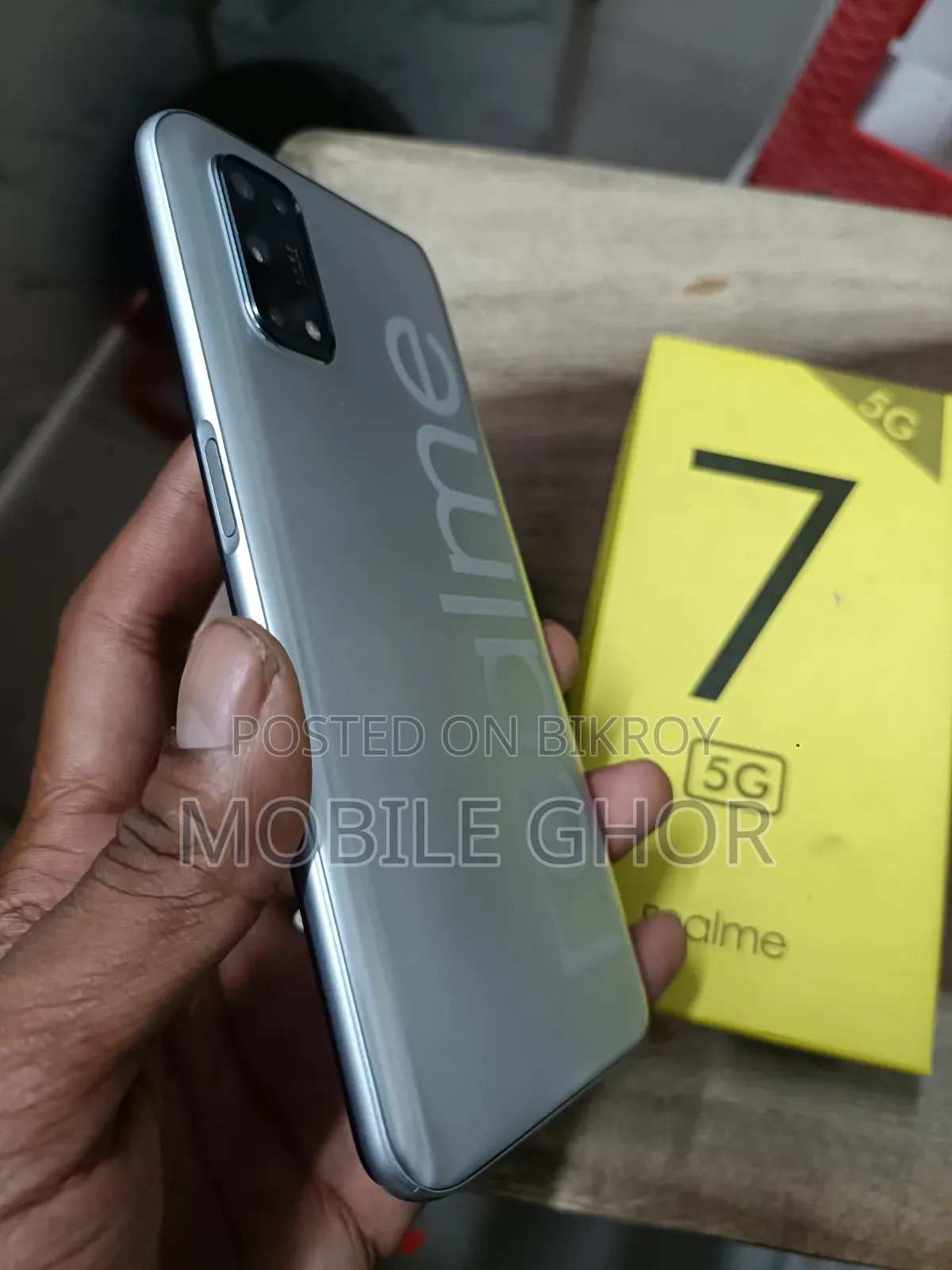 Realme 256 GB Silver