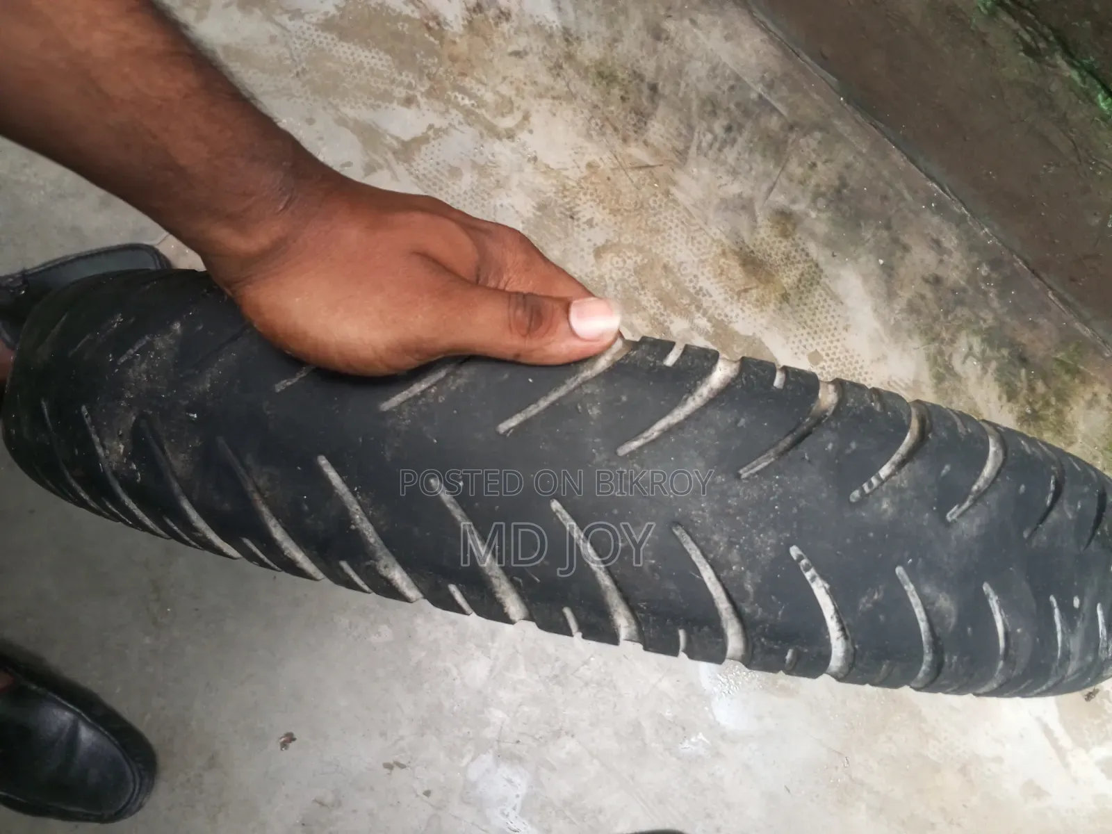 MRF Tyre 100/90/18