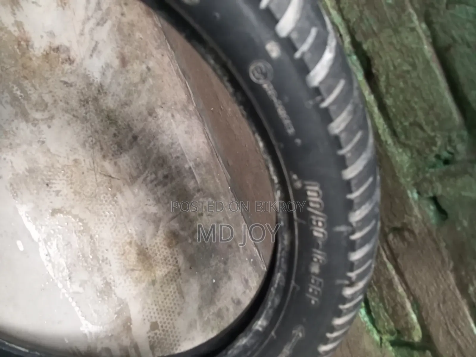 MRF Tyre 100/90/18