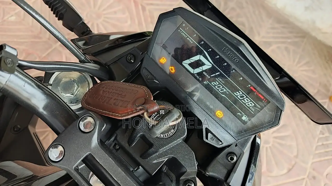 Hero Xtreme 125R 2025 Black
