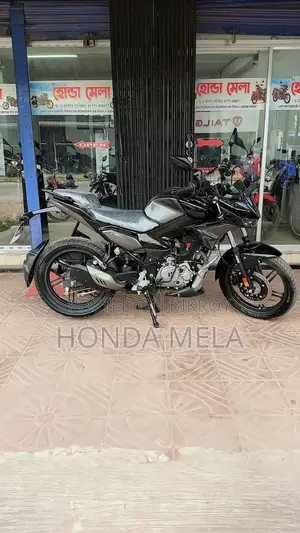 Hero Xtreme 125R 2025 Black