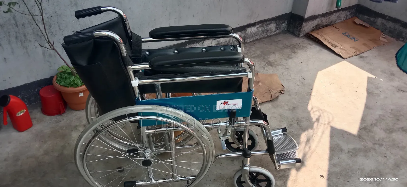 Brand New Life Tech Medical Wheelchair for Sale