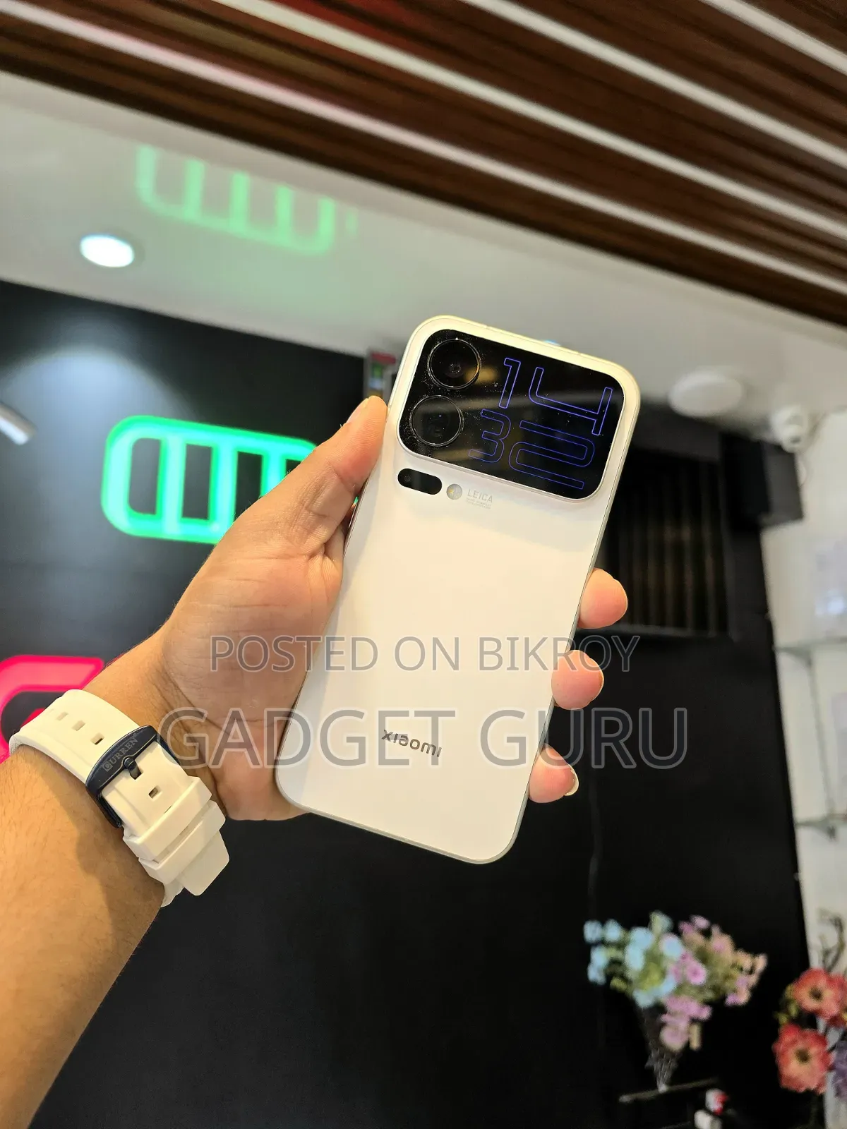 শাওমি ১৭ প্রো ম্যাক্স ৫১২ জিবি হোয়াইট