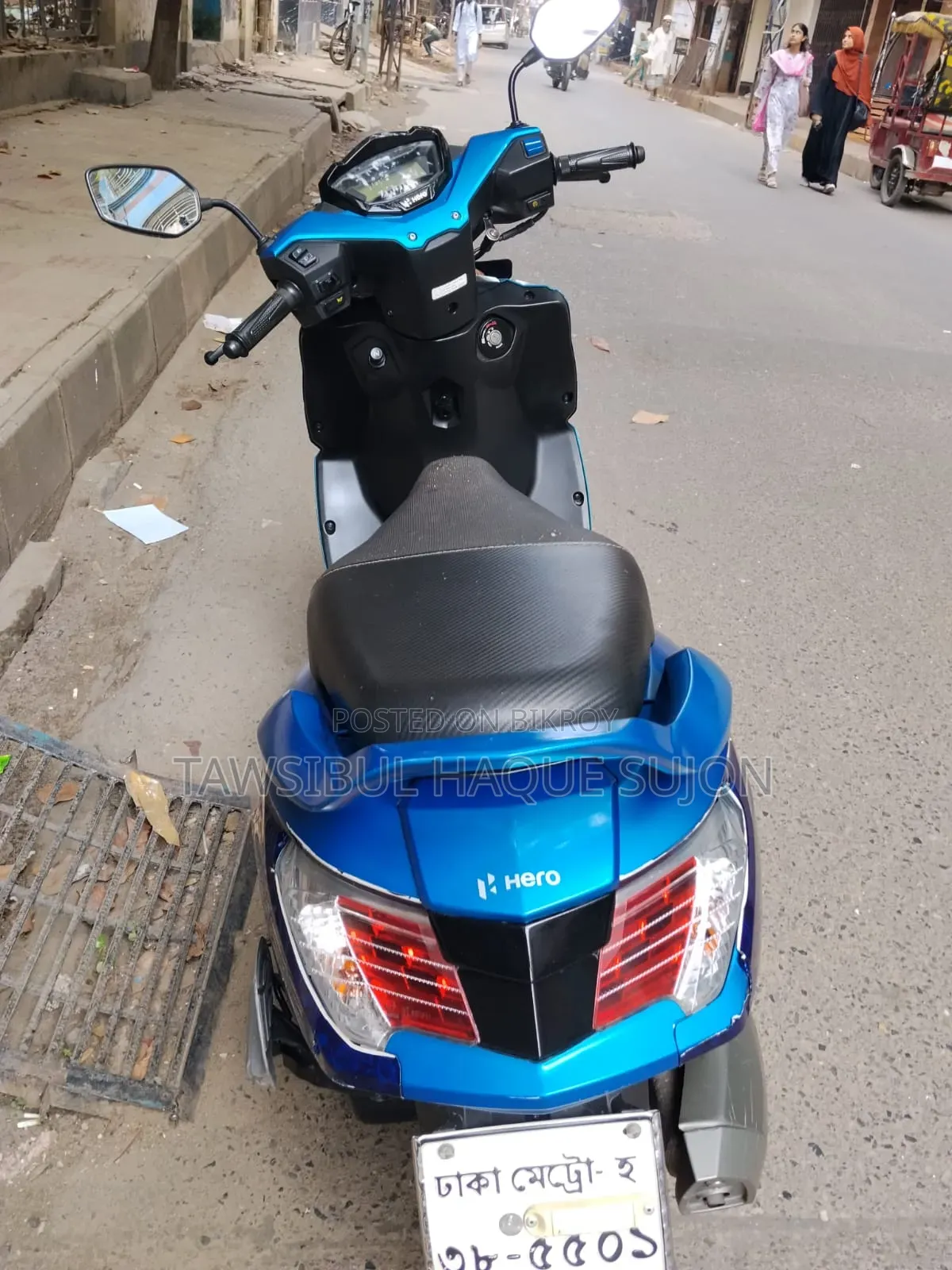 হিরো ম্যাস্ট্রো এজ ১১০ এক্সটেক ২০২৩ নীল