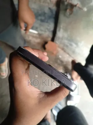 Realme C75 128 GB Bronze