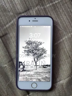 Apple iPhone 6s 64 GB Silver