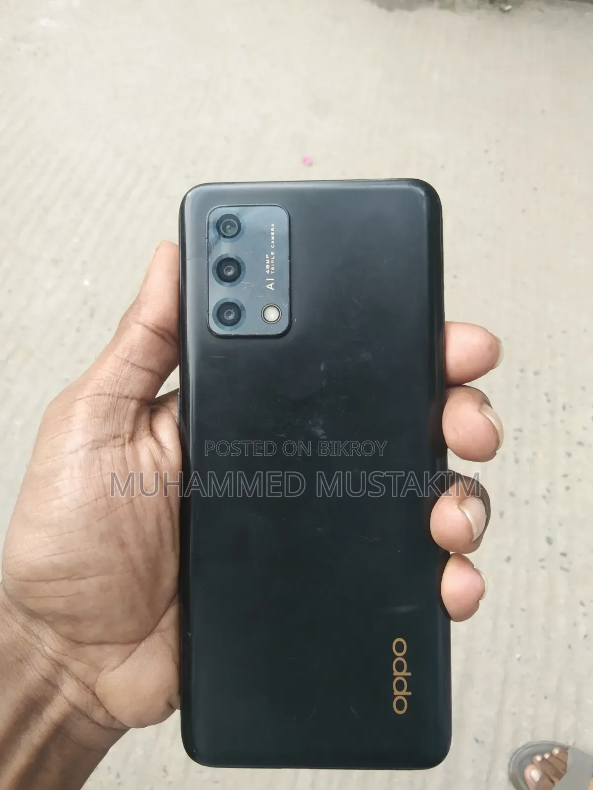 ওপ্পো এফ১৯এস ১২৮ জিবি ব্ল্যাক
