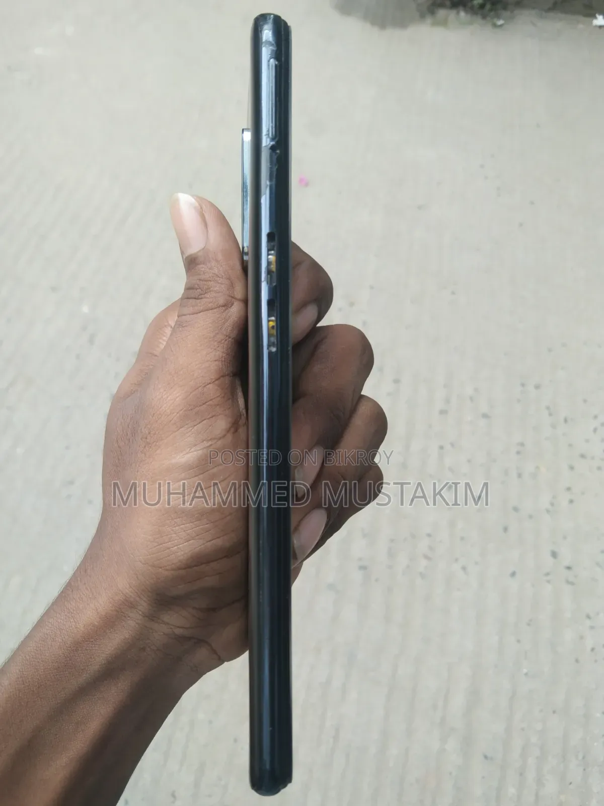 ওপ্পো এফ১৯এস ১২৮ জিবি ব্ল্যাক