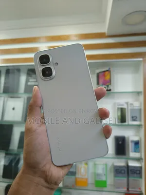 ইনফিনিক্স স্মার্ট ১০ ১২৮ জিবি সিলভার