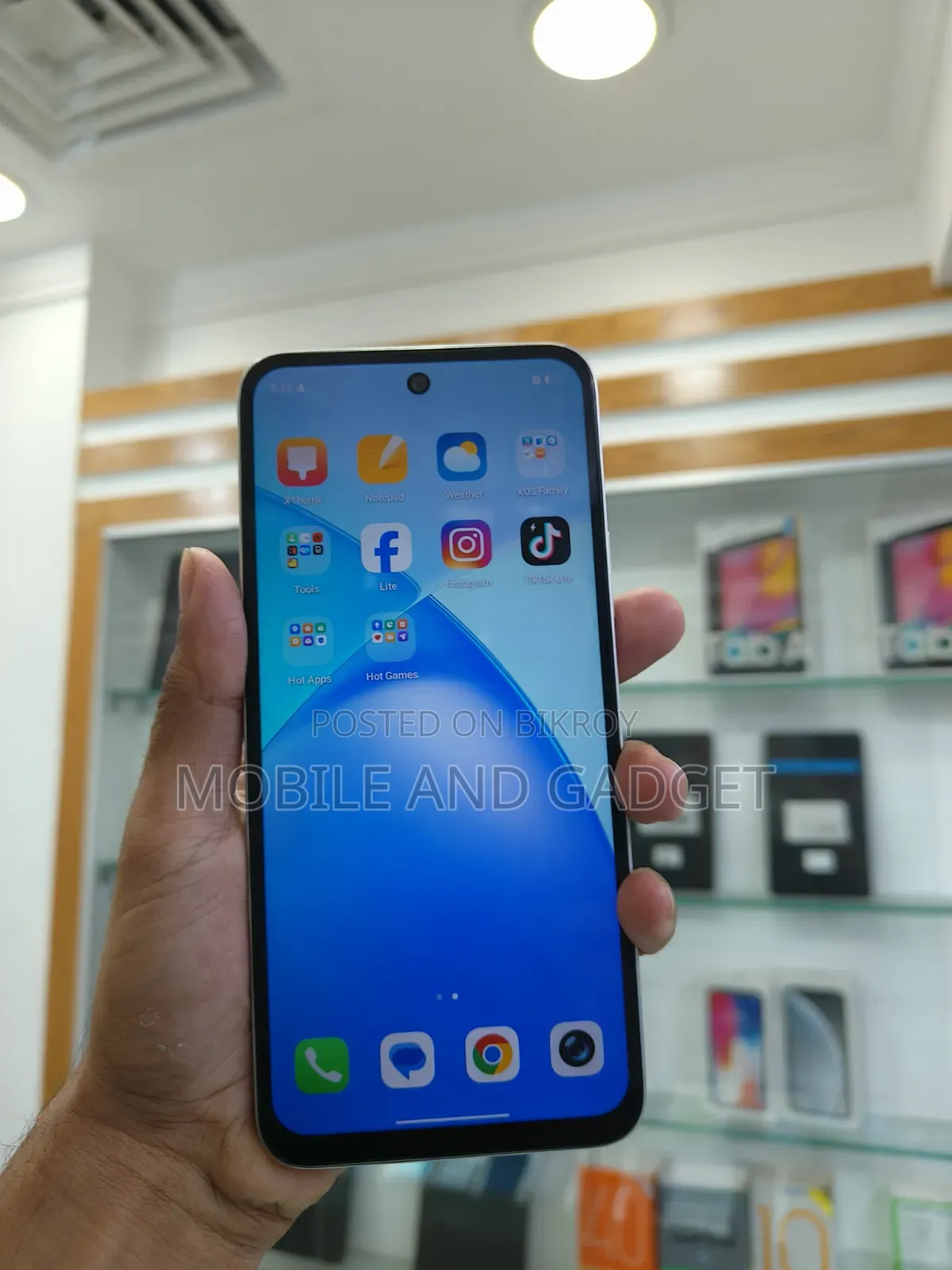 ইনফিনিক্স স্মার্ট ১০ ১২৮ জিবি সিলভার