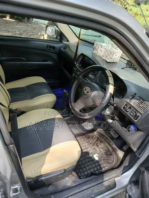 Toyota Succeed 2004 Silver