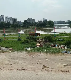 60ft Road 5 Katha Lake Facing Plot at Sector 15/A1