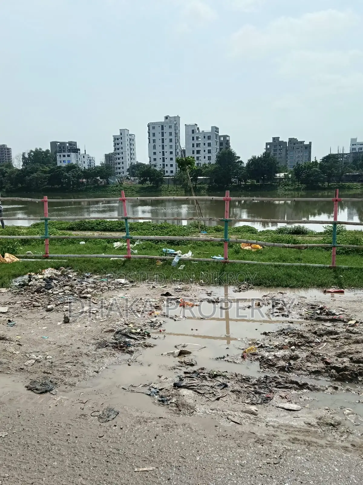 60ft Road 5 Katha Lake Facing Plot at Sector 15/A1
