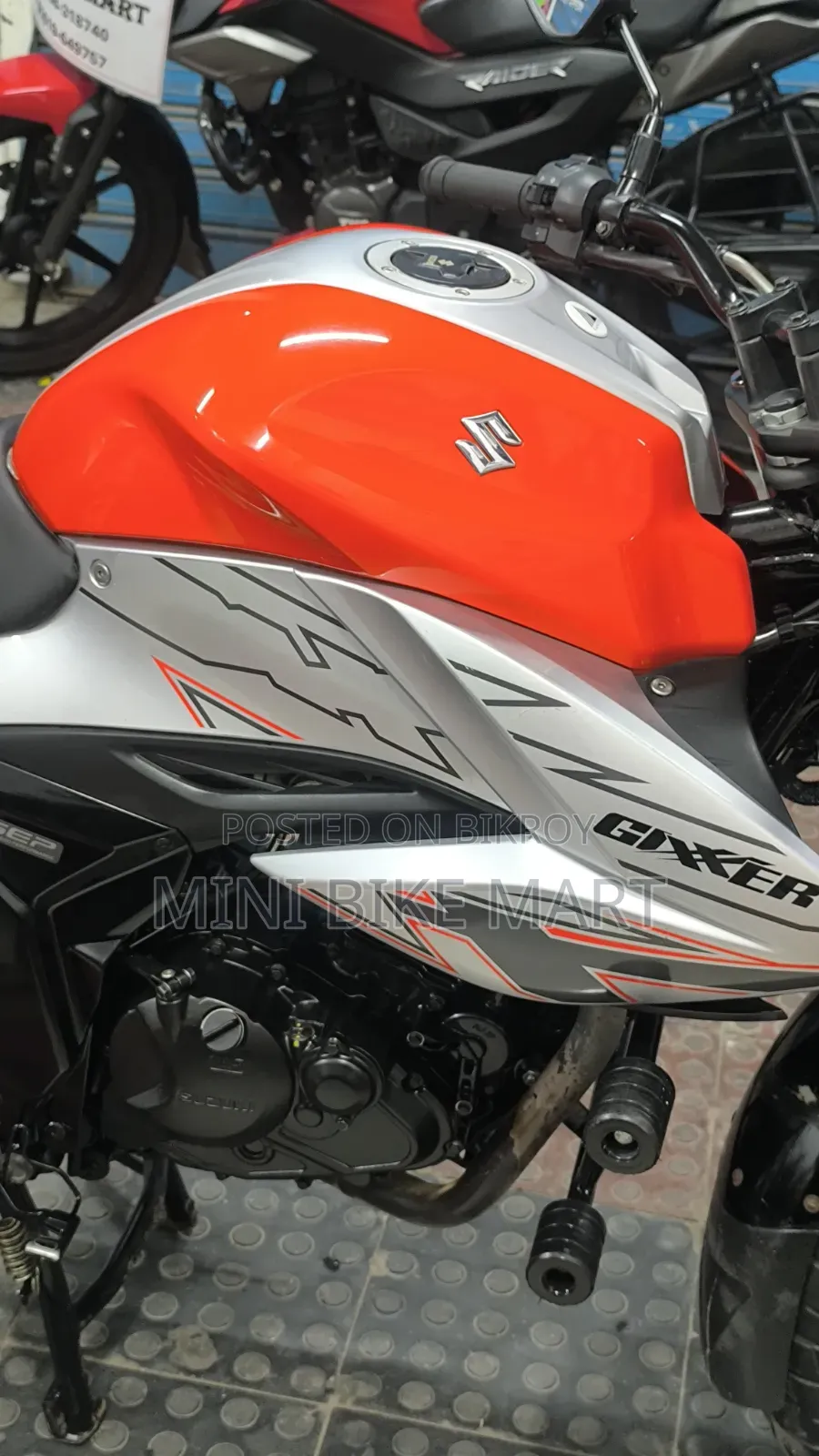 Suzuki Gixxer 2024 Silver