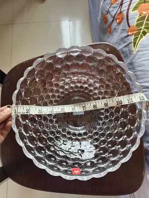 Elegant Glass Serving Bowl With Honeycomb Texture