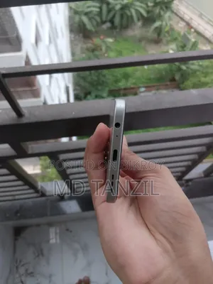 Tecno Spark 40 Pro 128 GB Silver