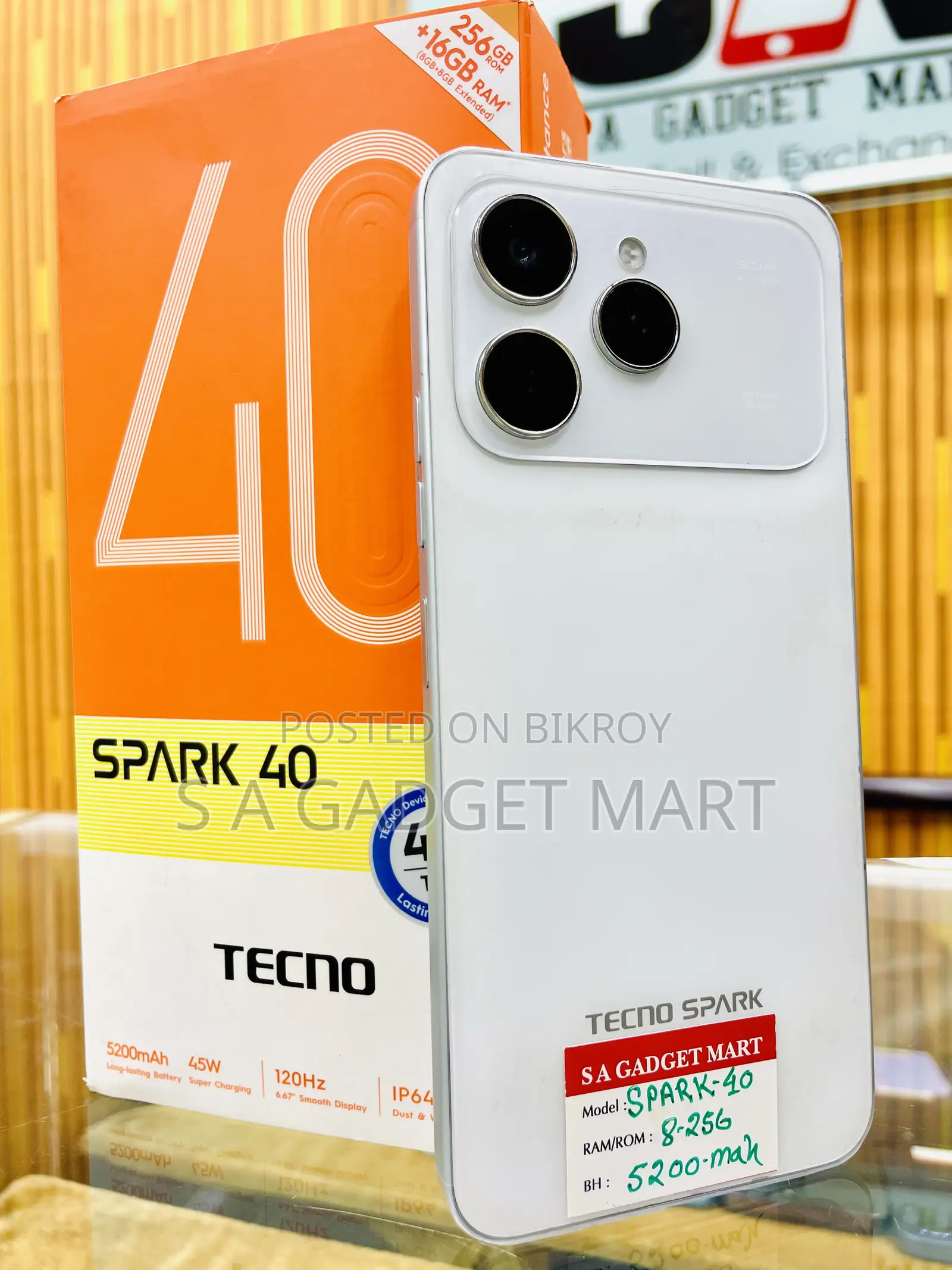 Tecno Spark 40 256 GB White