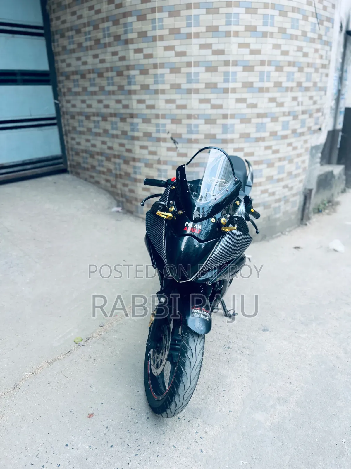 সুজুকি জিক্সার এসএফ ২০১৭ কালো