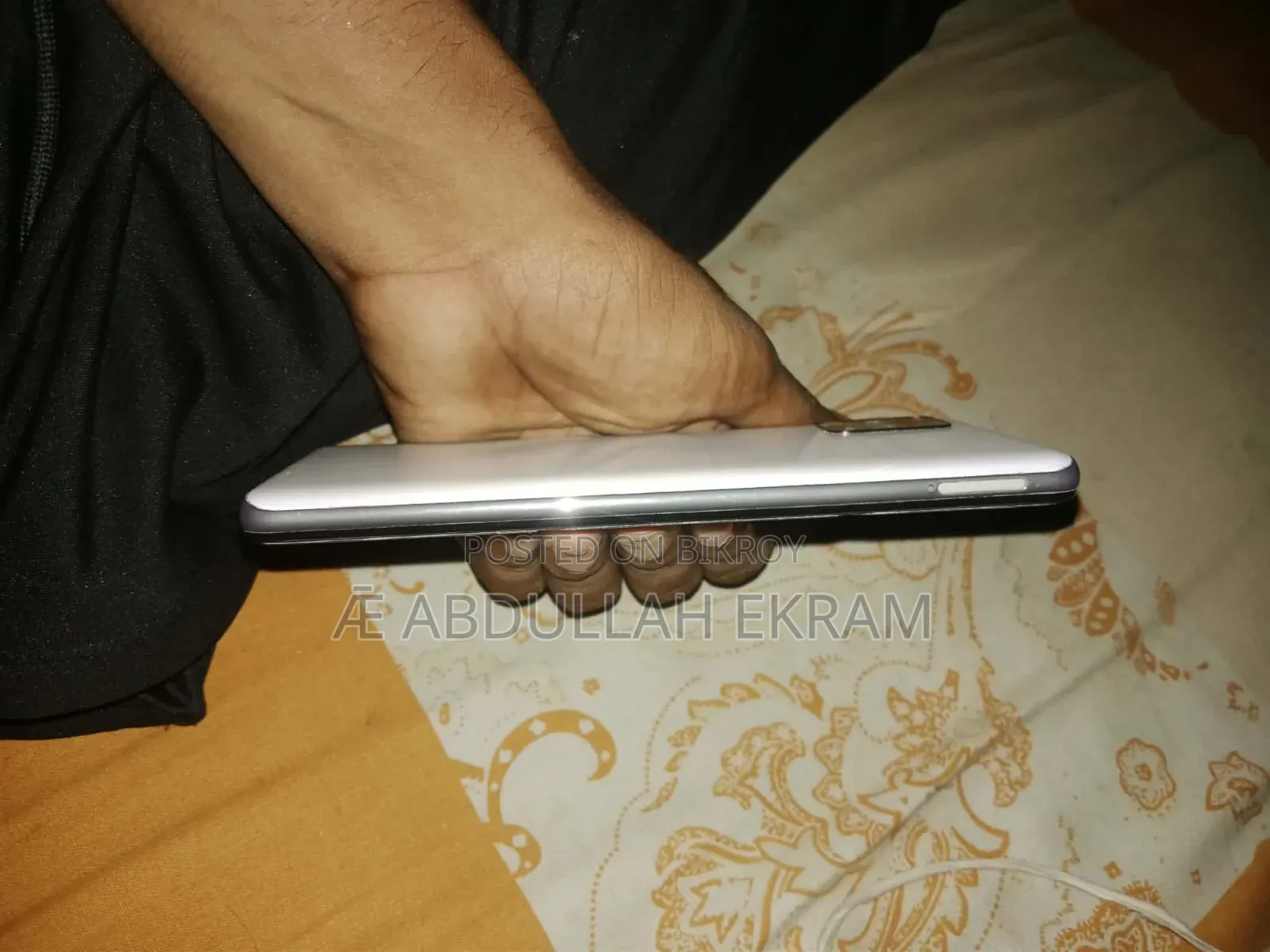স্যামসাং গ্যালাক্সি এ৫১ ১২৮ জিবি সাদা